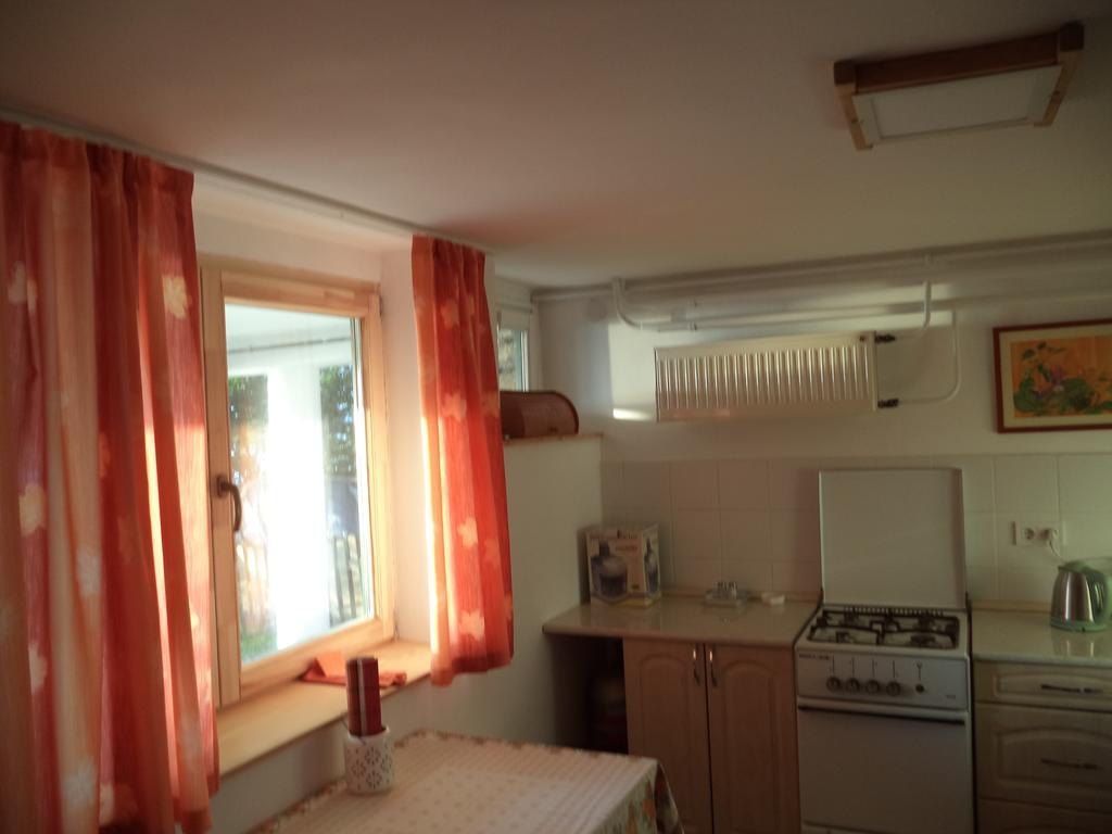 Napkelte Apartman Tihany Phòng bức ảnh